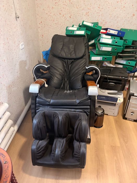 Массажное кресло