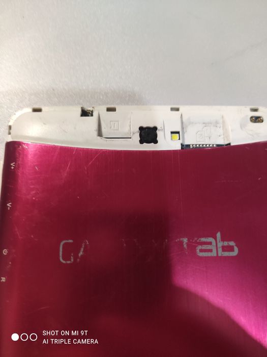 Продам планшет samsung двухсимочный