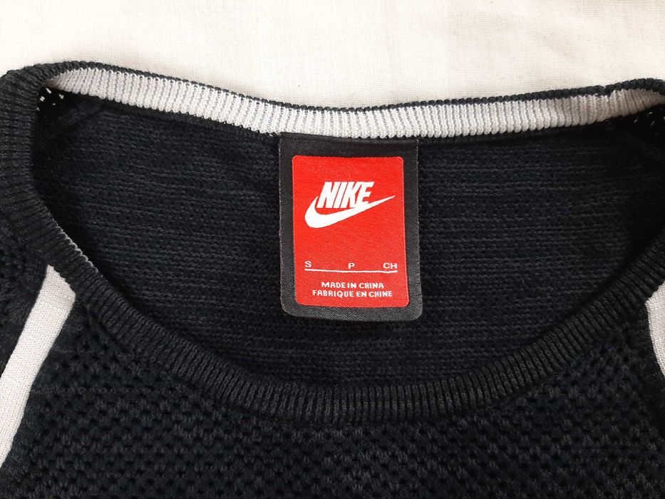 Nike Tech Knit - Оригинална дамска блуза размер S