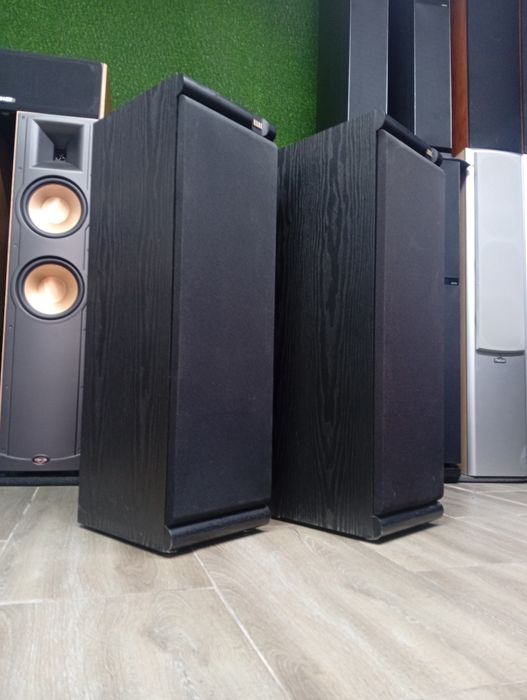 Тонколони ELAC EL-110