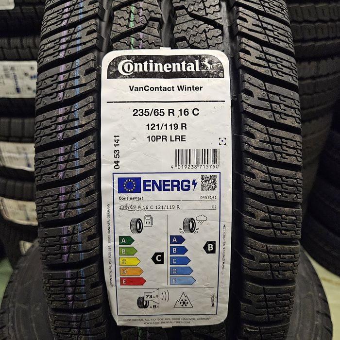 4 Нови зимни бусови гуми 235/65R16C Continental VaWinter 121/119R 10PR