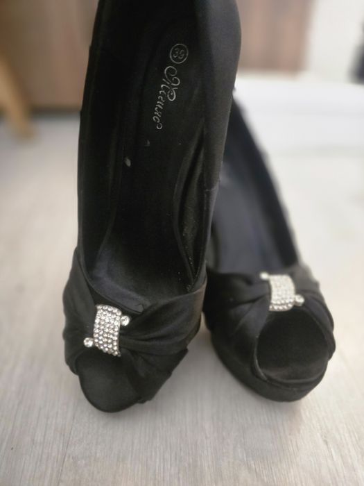 Официални  дамски обувки