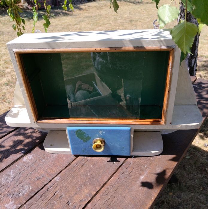 Аптечка от 60 те години