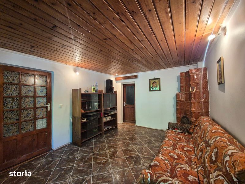 Casă de vacanță P+M de vânzare – Meri, Bumbești-Jiu, județul Gorj