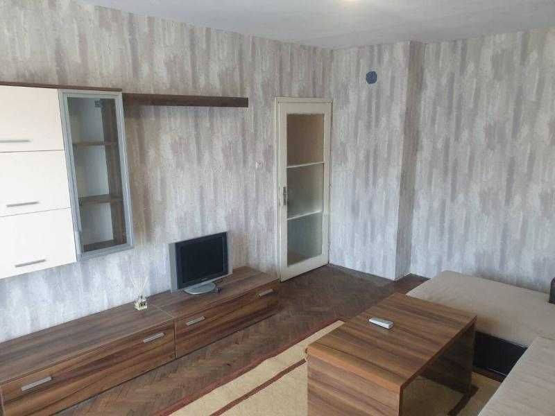 Чудесен тристаен апартамент в Славейков