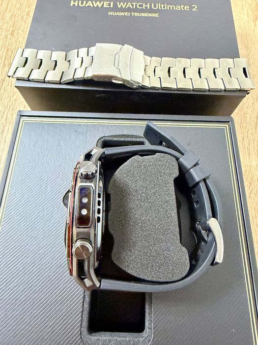 Huawei Watch Ultimate 2 – Black Titanium, stare impecabilă