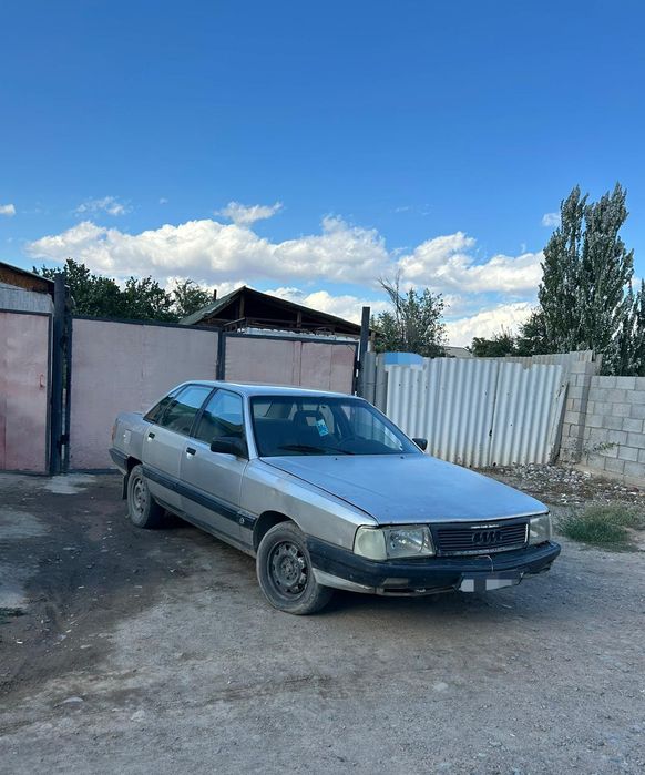 Ауди 100 год  1991