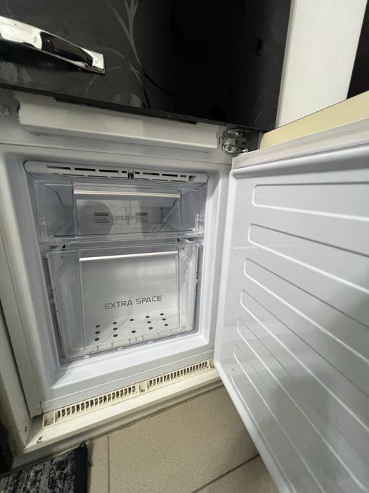 Холодильник Ariston Hotpoint