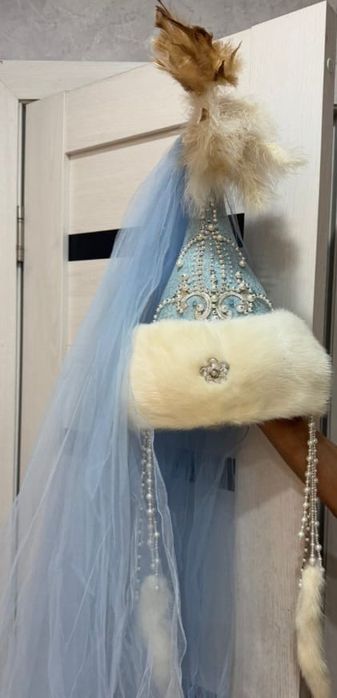 Платье с саукеле