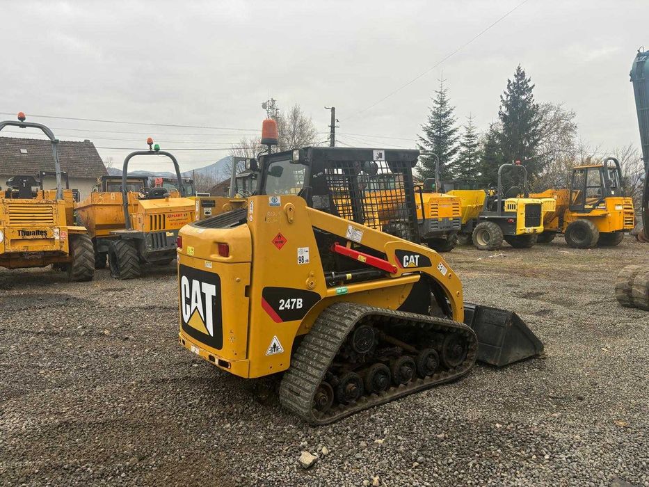 Miniîncărcător pe șenile Caterpillar 247B, 2009