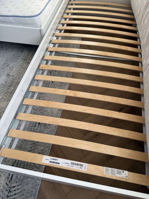 Кровать IKEA 90*200,  2 кровати