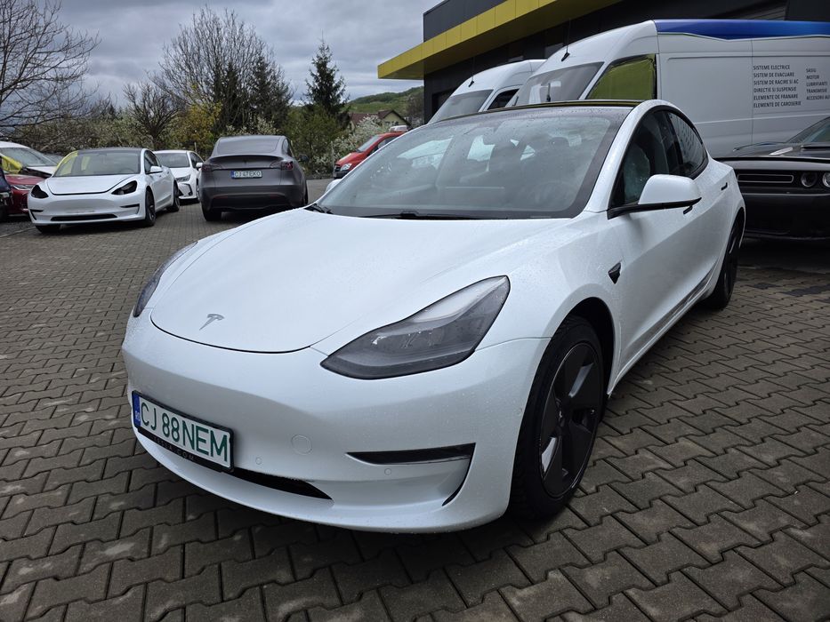 Predau leasing / vand  Tesla Model 3 Long Range dual motor 4x4, 2021/3