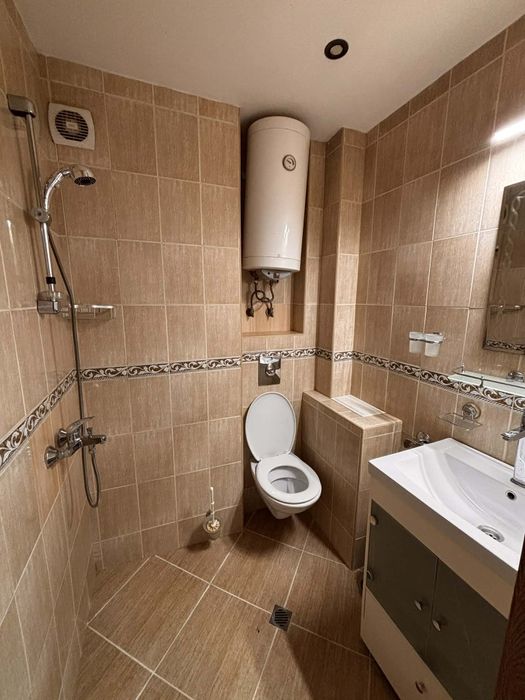 Дава се под наем Двустаен апартамент в Варна, Чайка - 48 кв.м за 598.23 € - Снимка #6