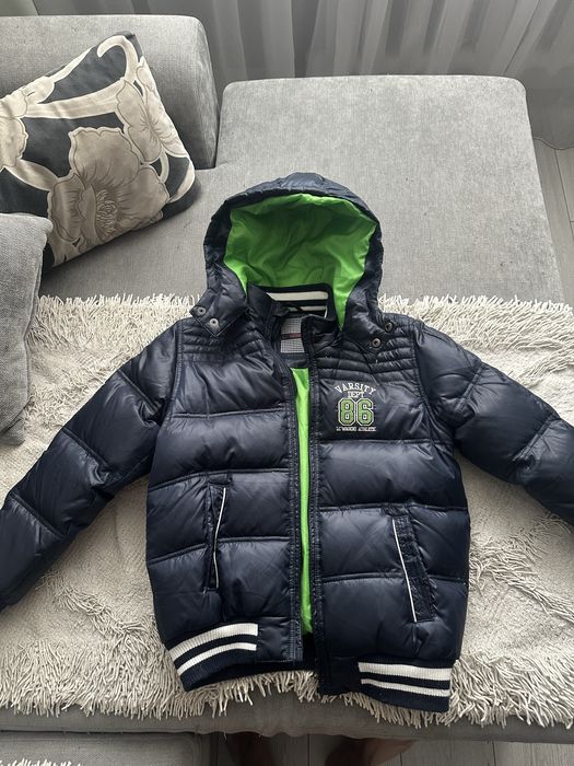 Продам бомбер ваикики