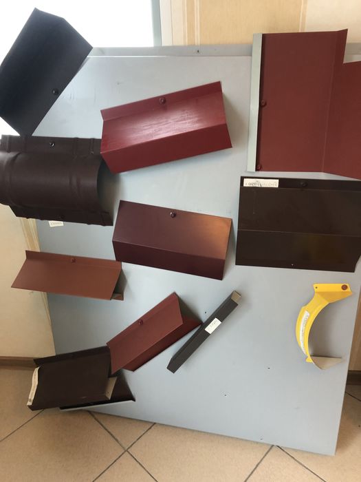 Tabla tip tigla .Sistem pluvial + montaj