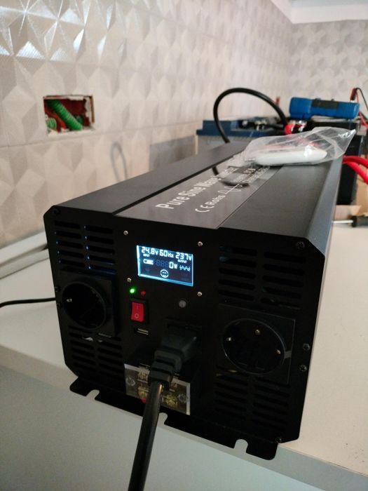 3 in 1 invertor 10000 W 24 V,ups,și încărcător pentru baterii 24 v