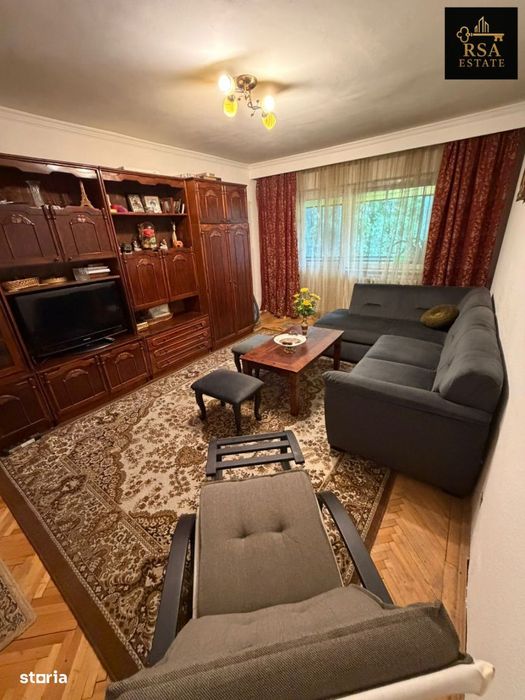 Apartament 3 camere de vanzare Nord Republicii Valcea, decomandat, 2 b — fotografia 2