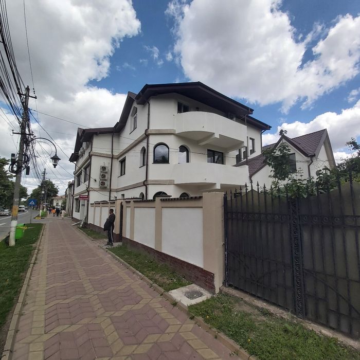 Izolatie termica si tencuiala decorativa