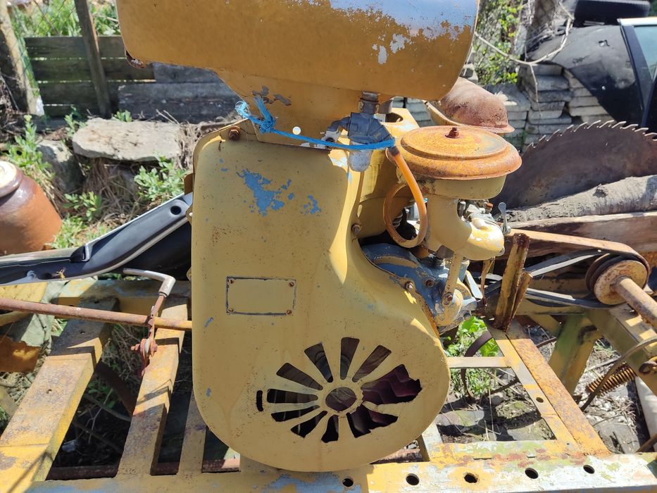 Машина за рязане на дърва