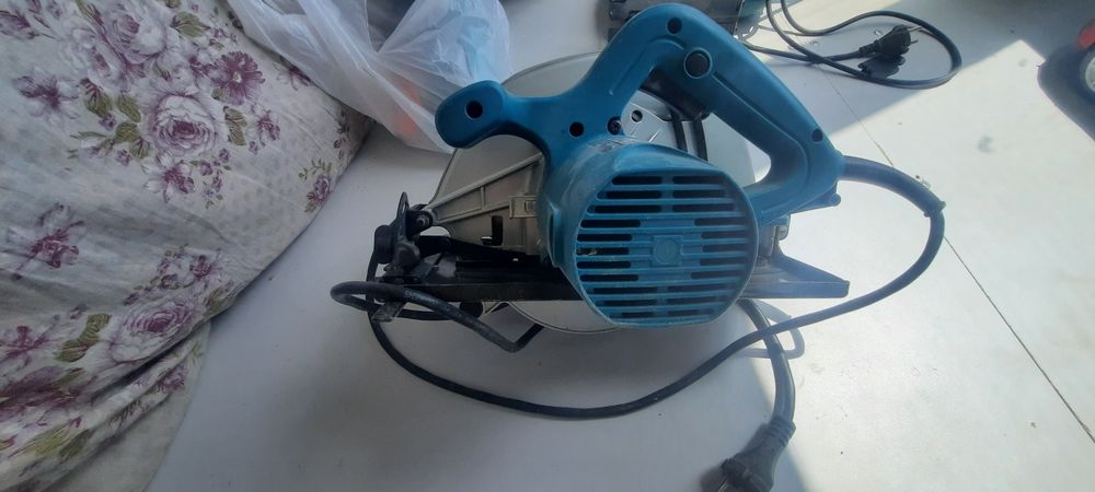 Makita stanok sotiladi