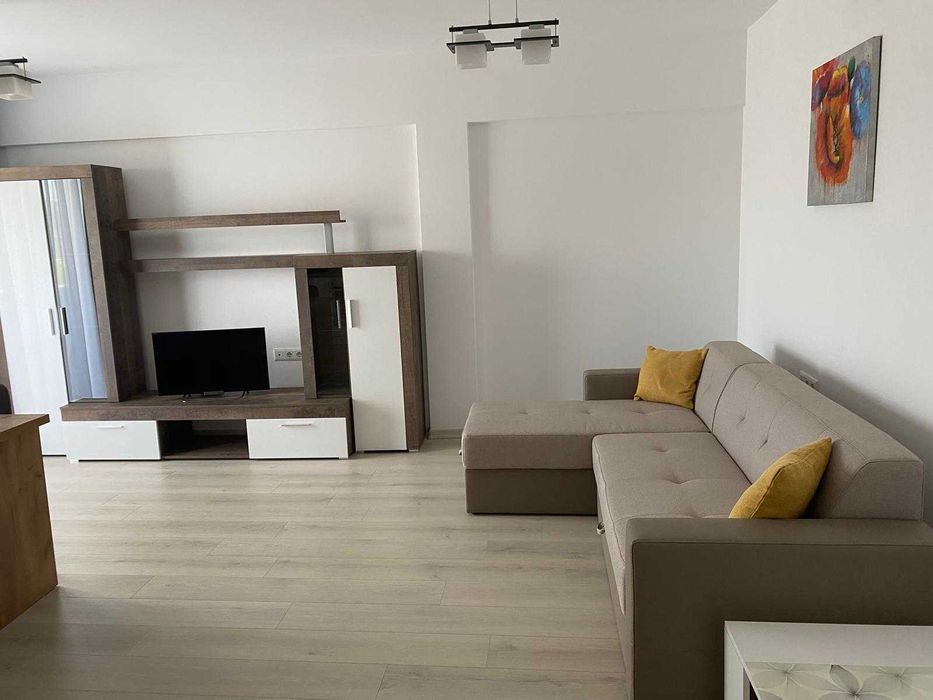 Inchiriez apartament doua camere