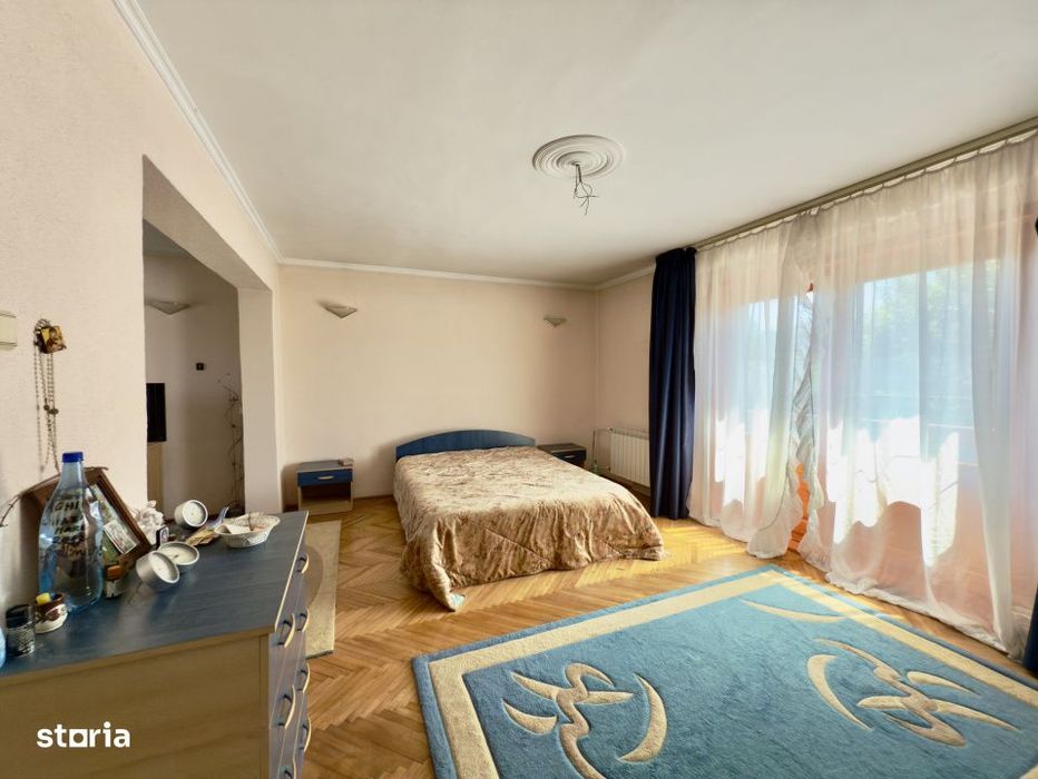 Vila spatioasa P+1+M de vanzare in Agigea | Teren 658 mp | Acces din 2
