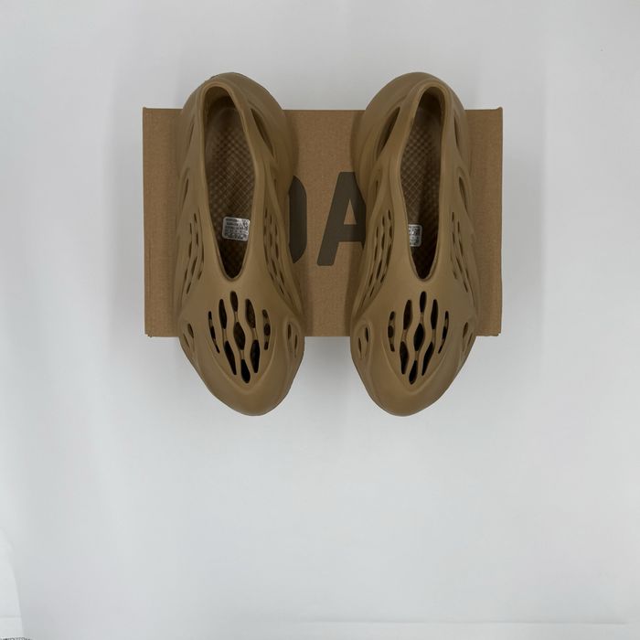 Adidas Yeezy Boost Foam Runner RNNR Ochre, Noi