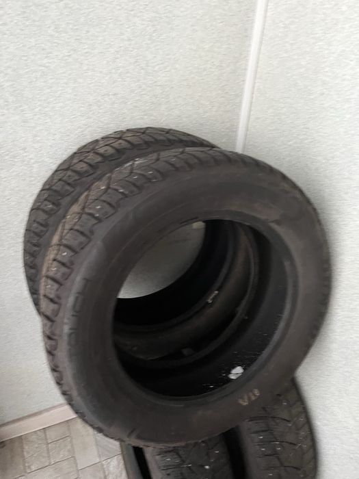 Зимние шины 4шт продаю