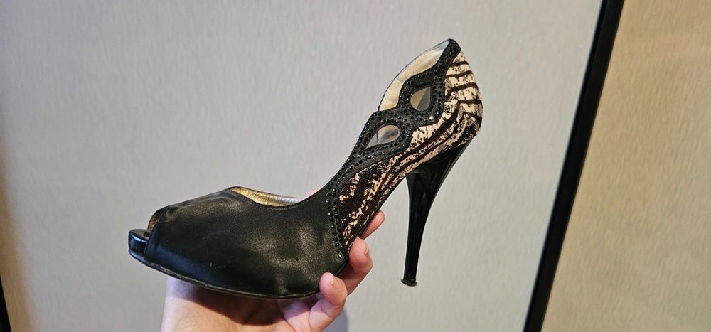 Туфли женские модельные