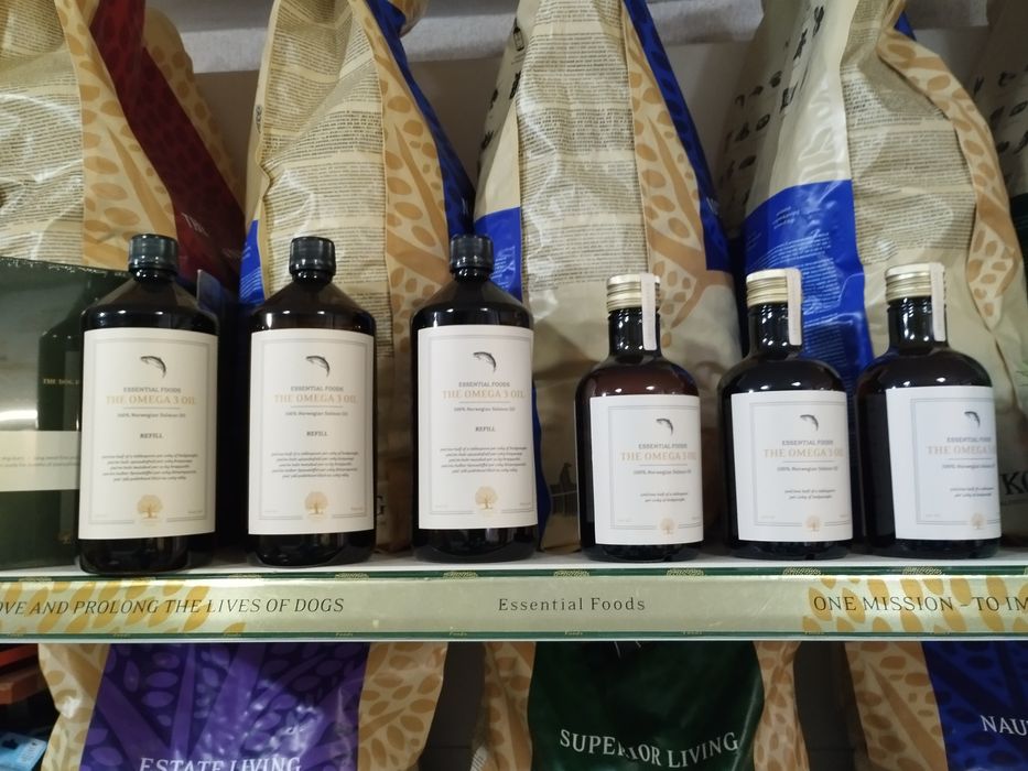 ESSENTIAL Омега 3, масло от сьомга за кучета и котки
