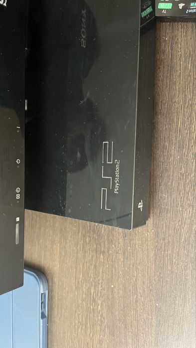 Продам PlayStation два встроенная в телевизор