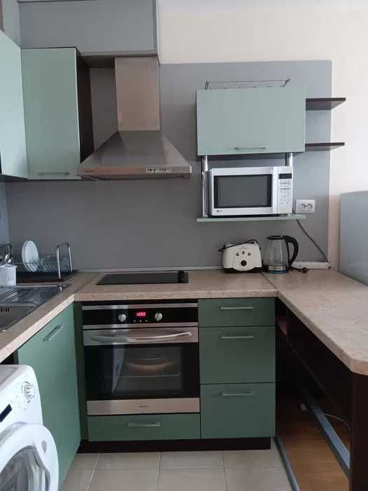 Дава се под наем Двустаен апартамент в Поморие - 55 кв.м за 350 € - Снимка #1