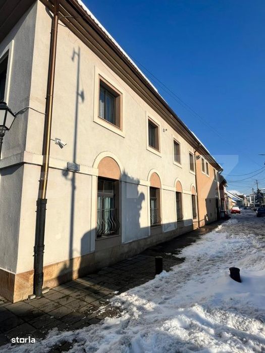 Investitie Premium: Bistro, Casa si Birouri in Centrul Istoric