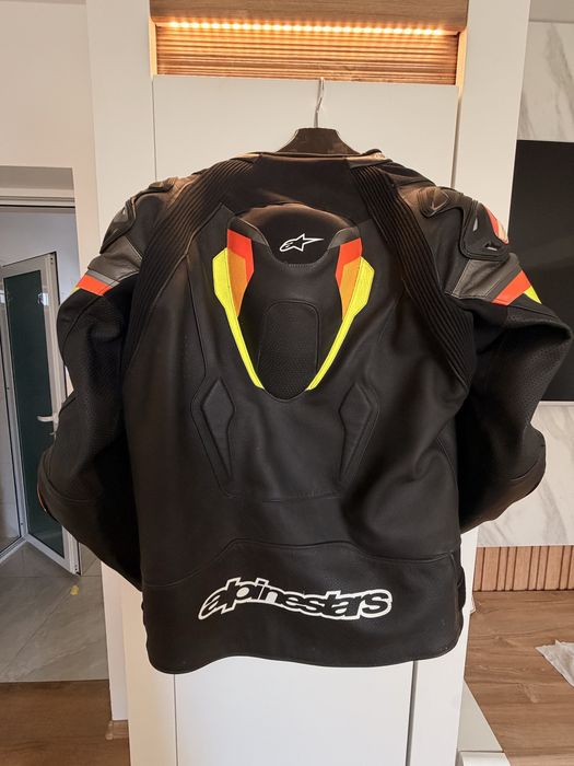 Мото яке  Alpinestars Atemv4