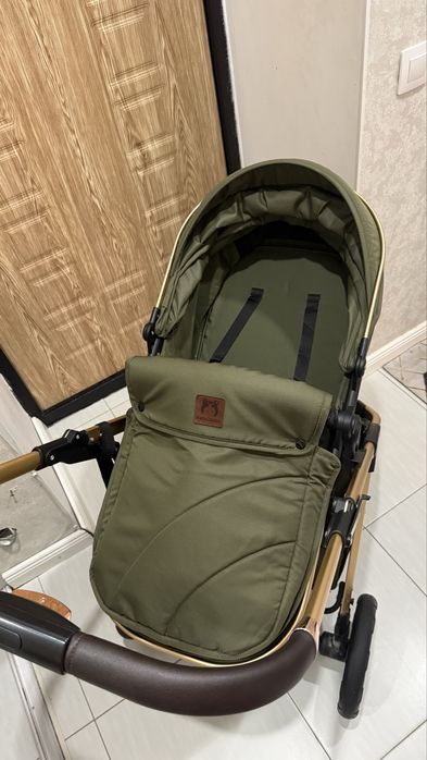 Продам коляску ining baby