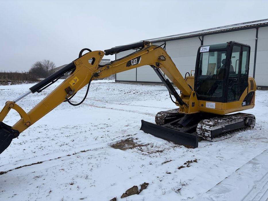 Caterpillar 306 Vând excavator Caterpillar 306