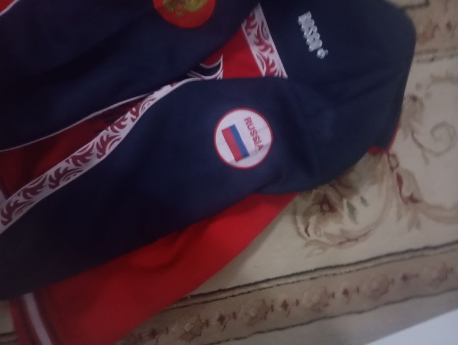 Продам россия олимп спортивка