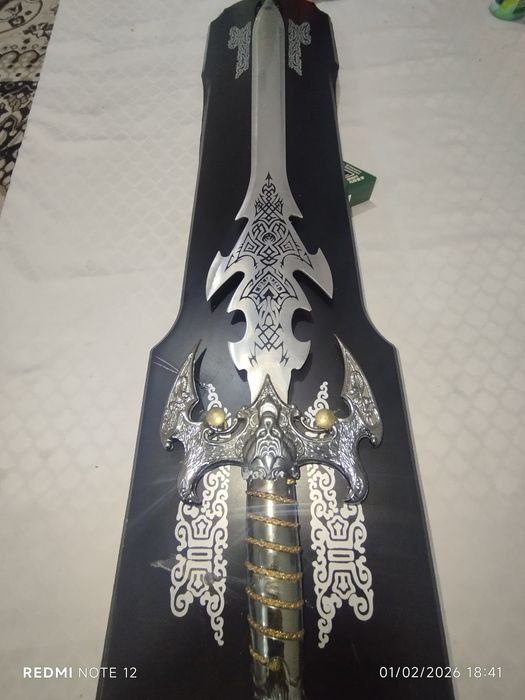 Korgazmali temir qilich sotiladi