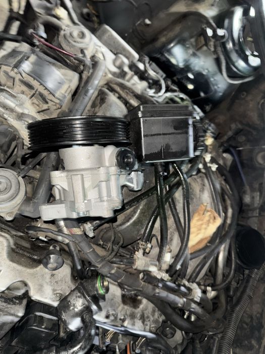 Хидравлична помпа за Mercedes S500 W220