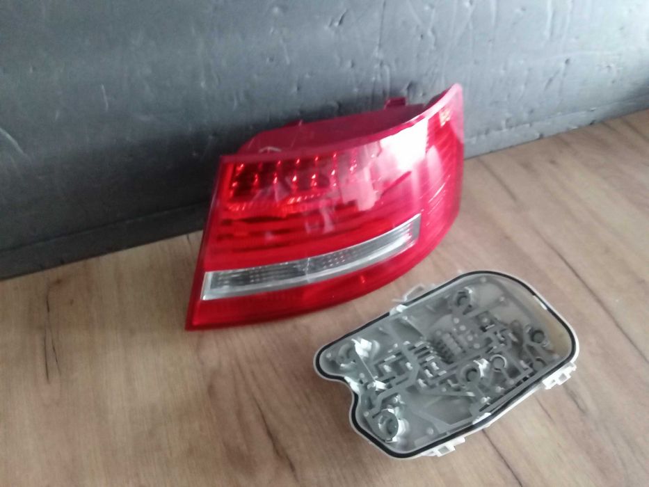 Stop,Soclu becuri LED Audi A6 C6 2004-2008 Stanga/Dreapta