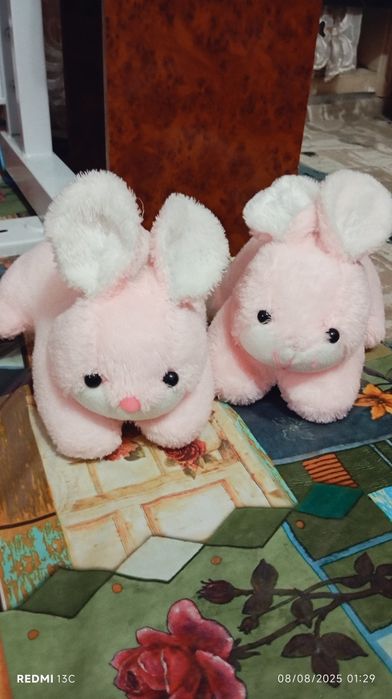Yumshoq igrushgaga quyonchalar sotiladi