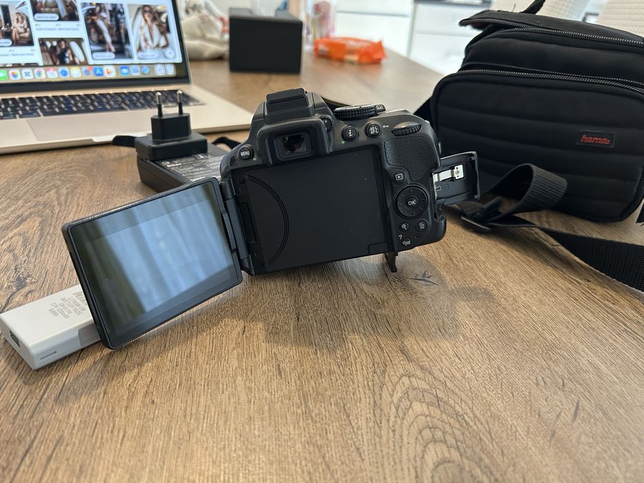 CAMERA Foto DSLR NiKon D5300