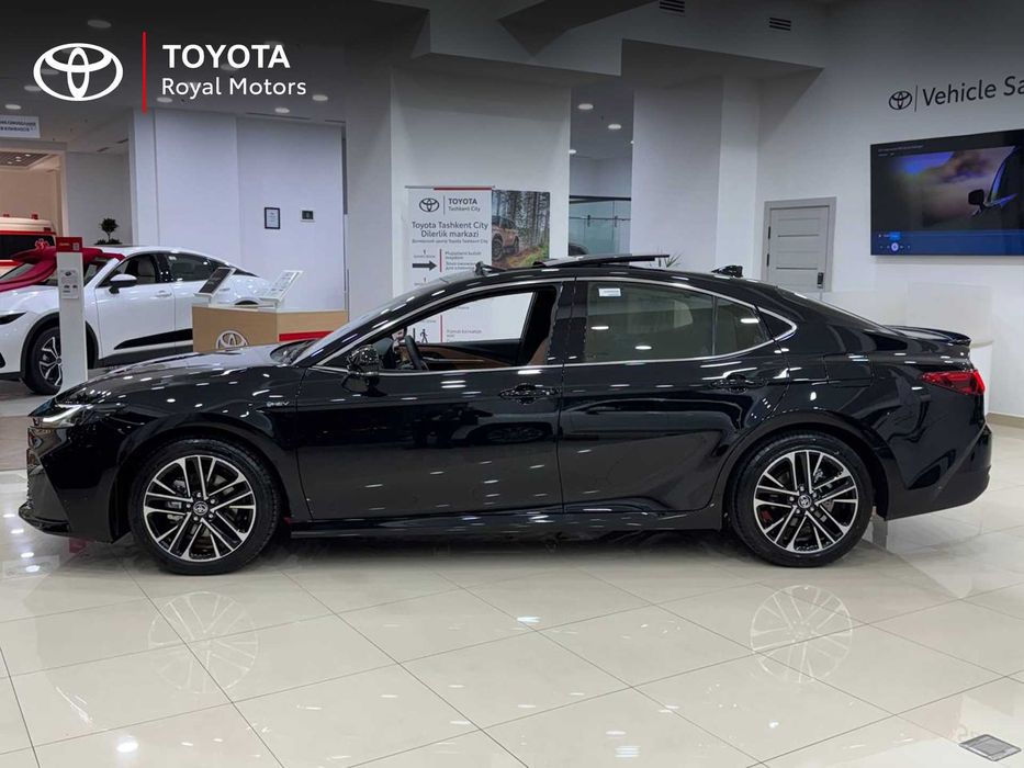 Toyota Camry 80 Hybrid LIMITED