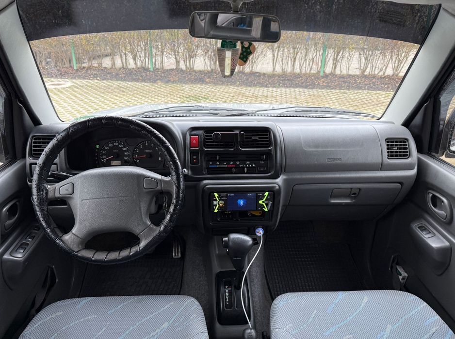 Vând Suzuki jimny automat !! Ac !!4×4,