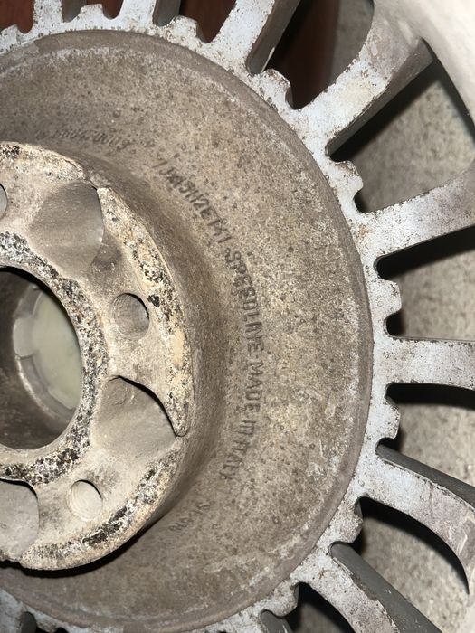 ITALY оригинал R15