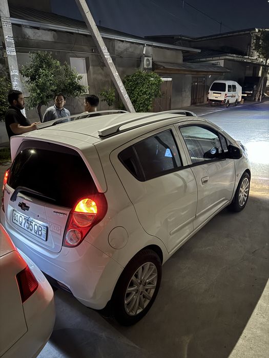 Chevrolet Spark 2016 — 2