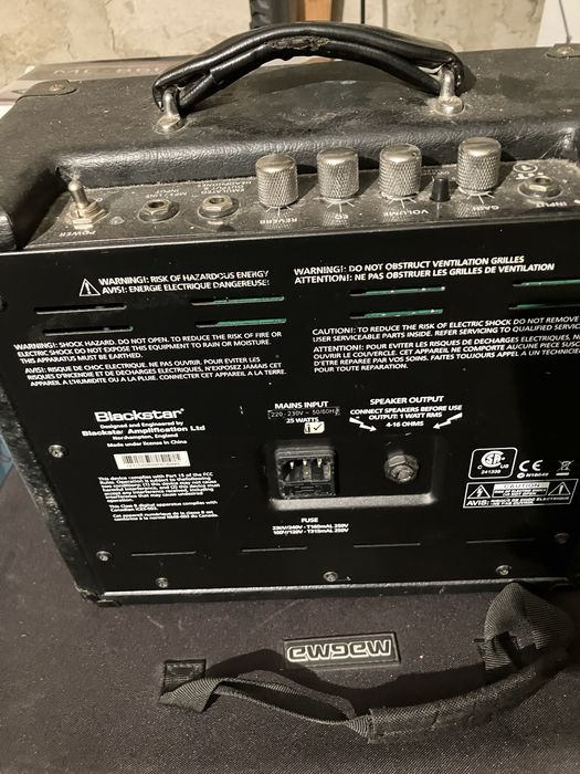 Blackstar HT1 amplificator instrument