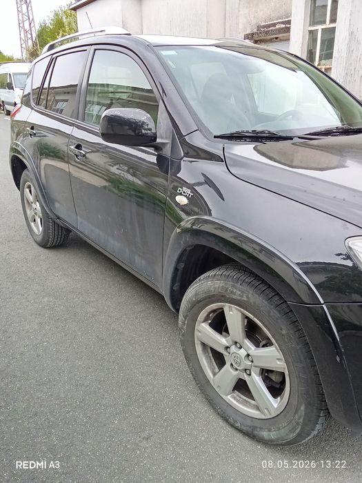 Продава Toyta rav 4