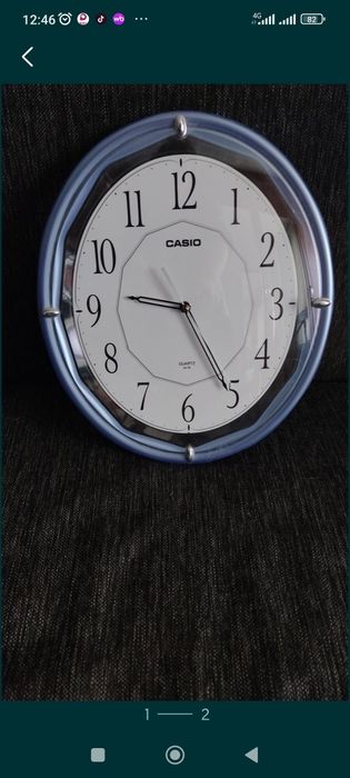 Люстры разные голубая и бежевая,белая6рожков,3 и 5  и настенные часы н