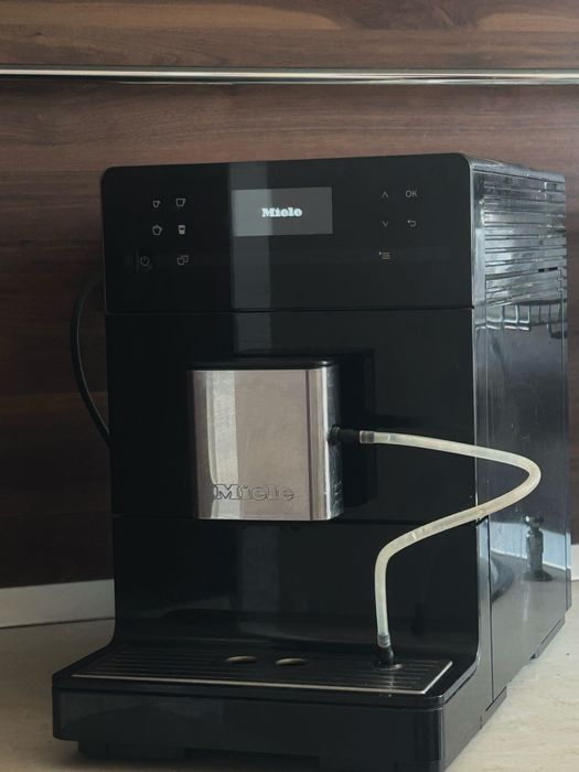 Кафеавтомат Miele CM 5310